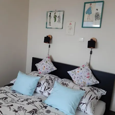 Appartement A Varos Felett