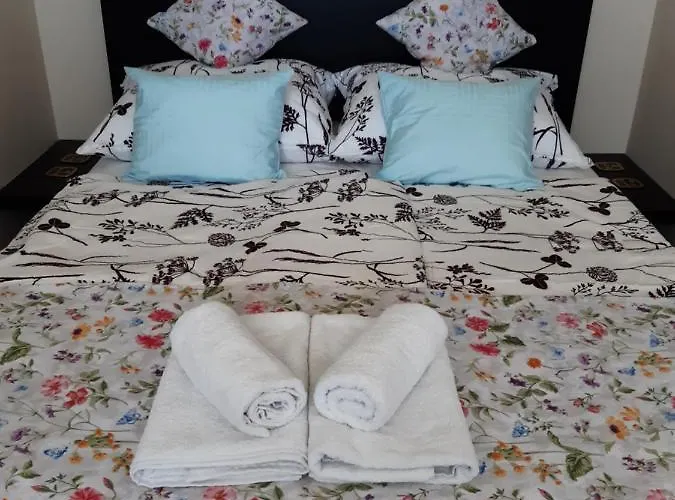 아파트 A Varos Felett *